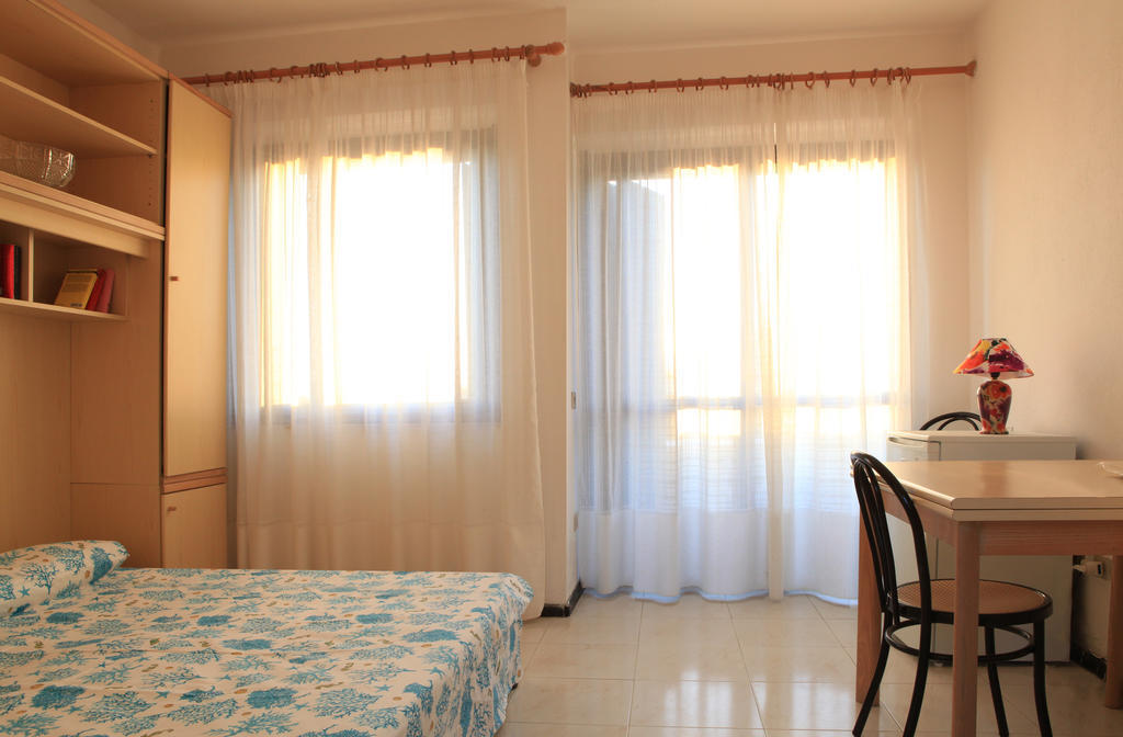 Appart Hotel Residence Villasimius Quarto foto
